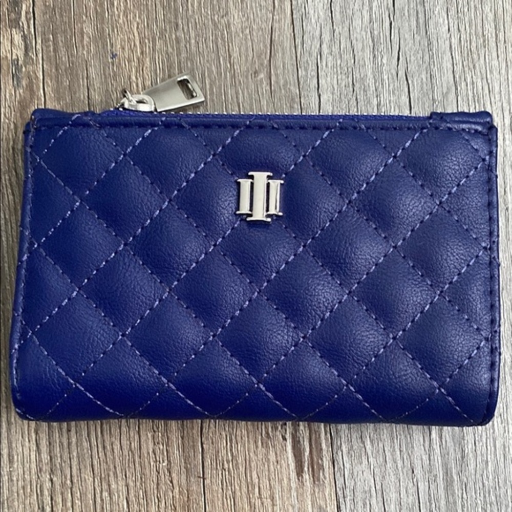 I.N.C. Internacional Concepts Achlinn Blue Wallet..